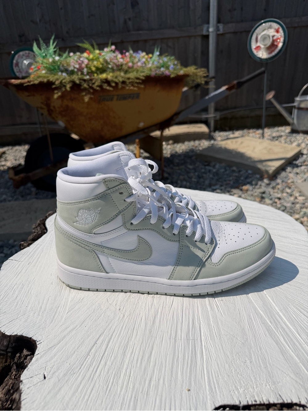 Air Jordan 1 Seafoam